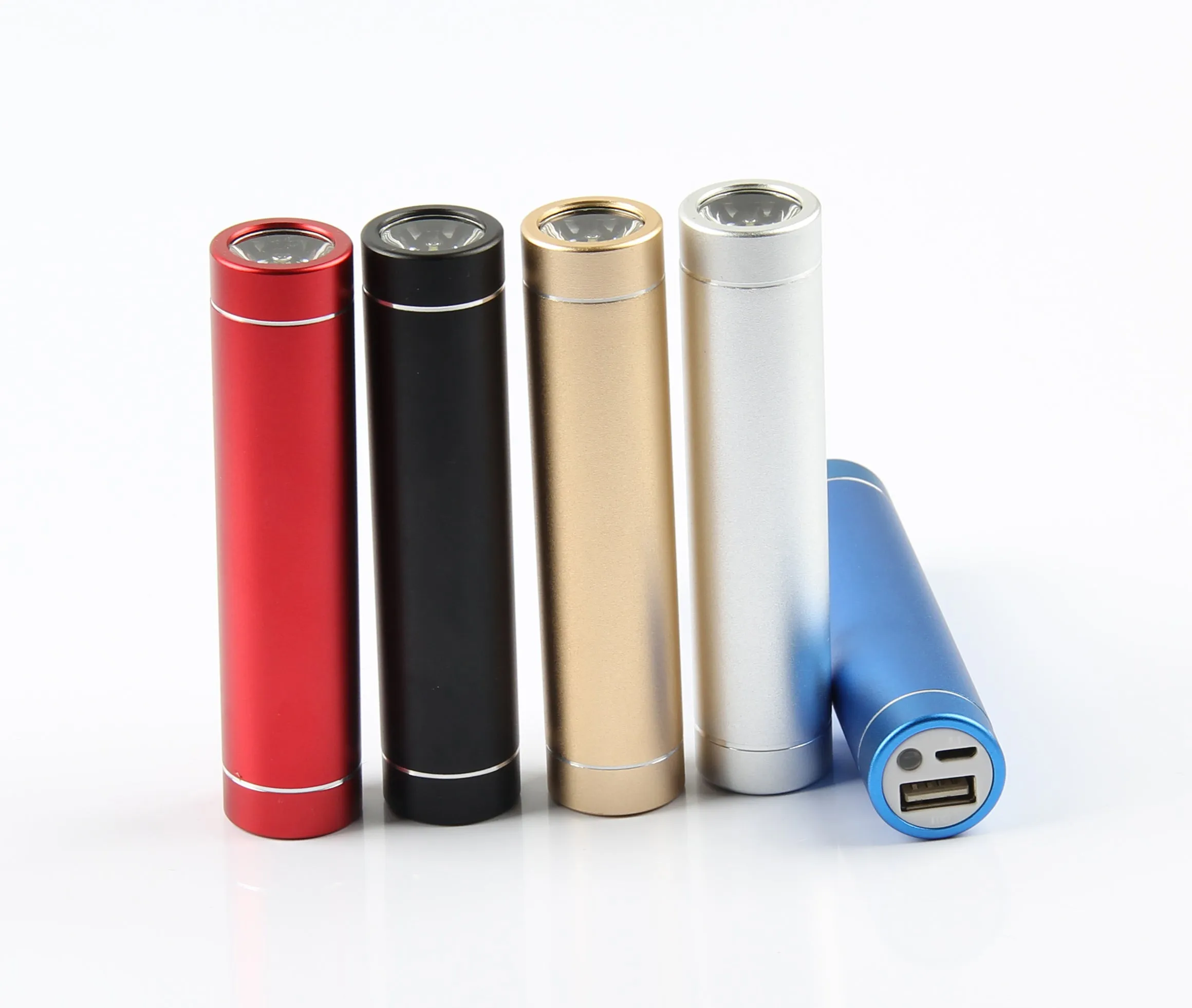 AMS-AK-032- Torch powerbank - 2600 mah