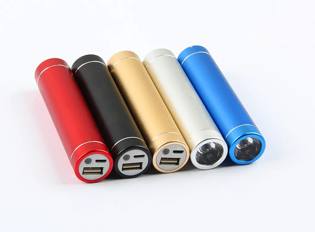 AMS-AK-032- Torch powerbank - 2600 mah