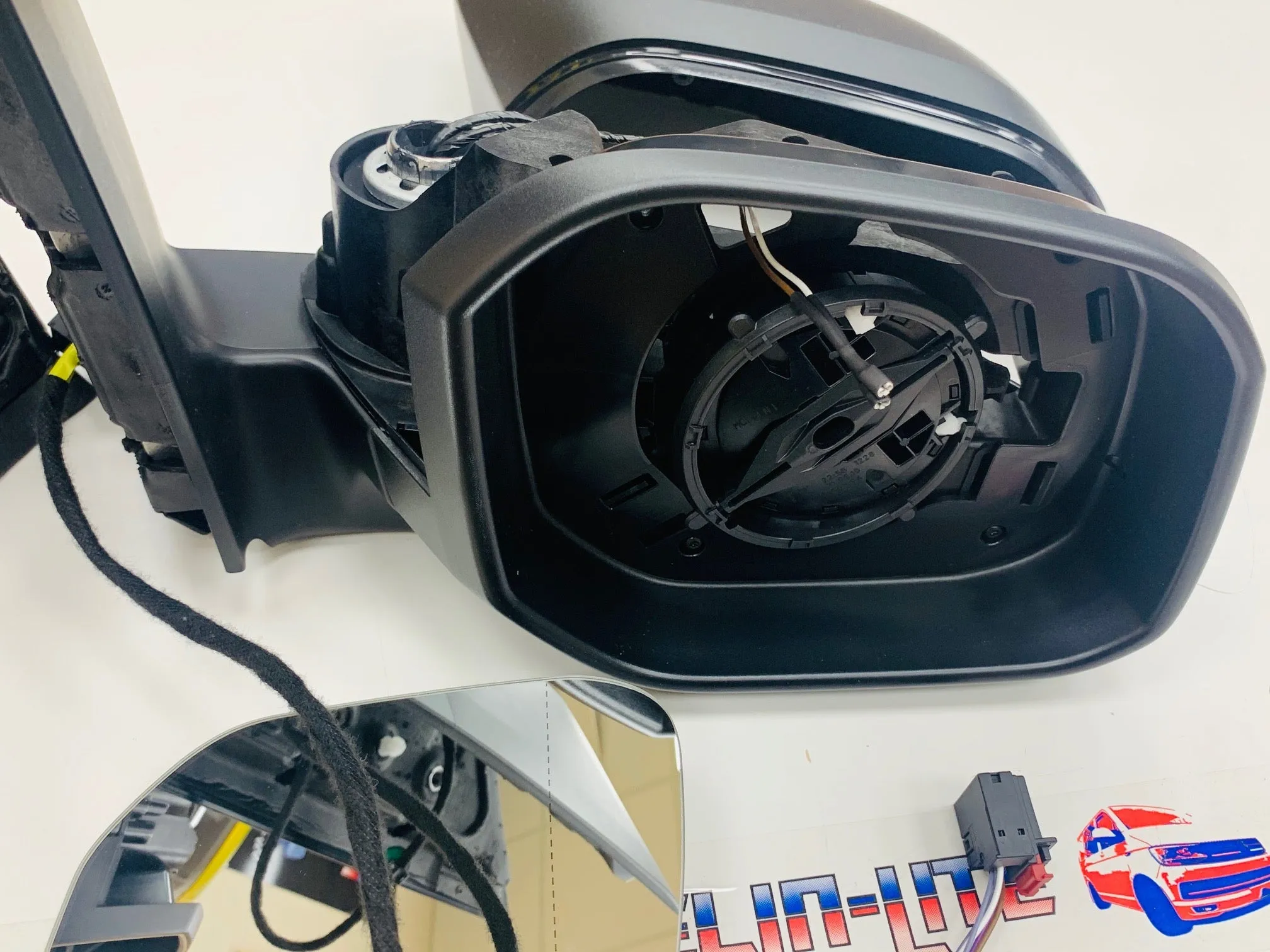 Caddy Life Aftermarket wing mirrors upgrade (fits 2004 onwards) electric heated gloss black mirror covers