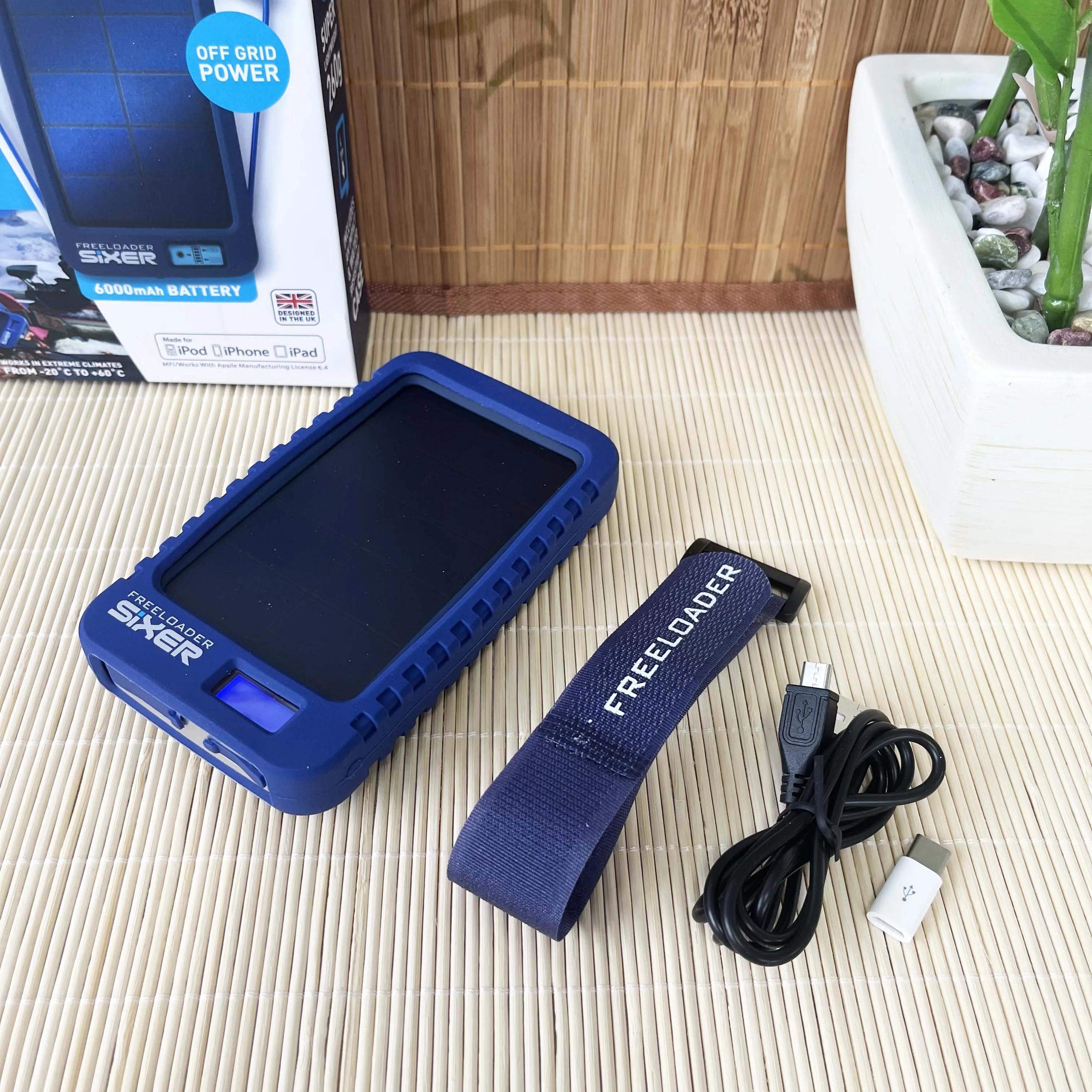 Freeloader Sixer Solar Charger