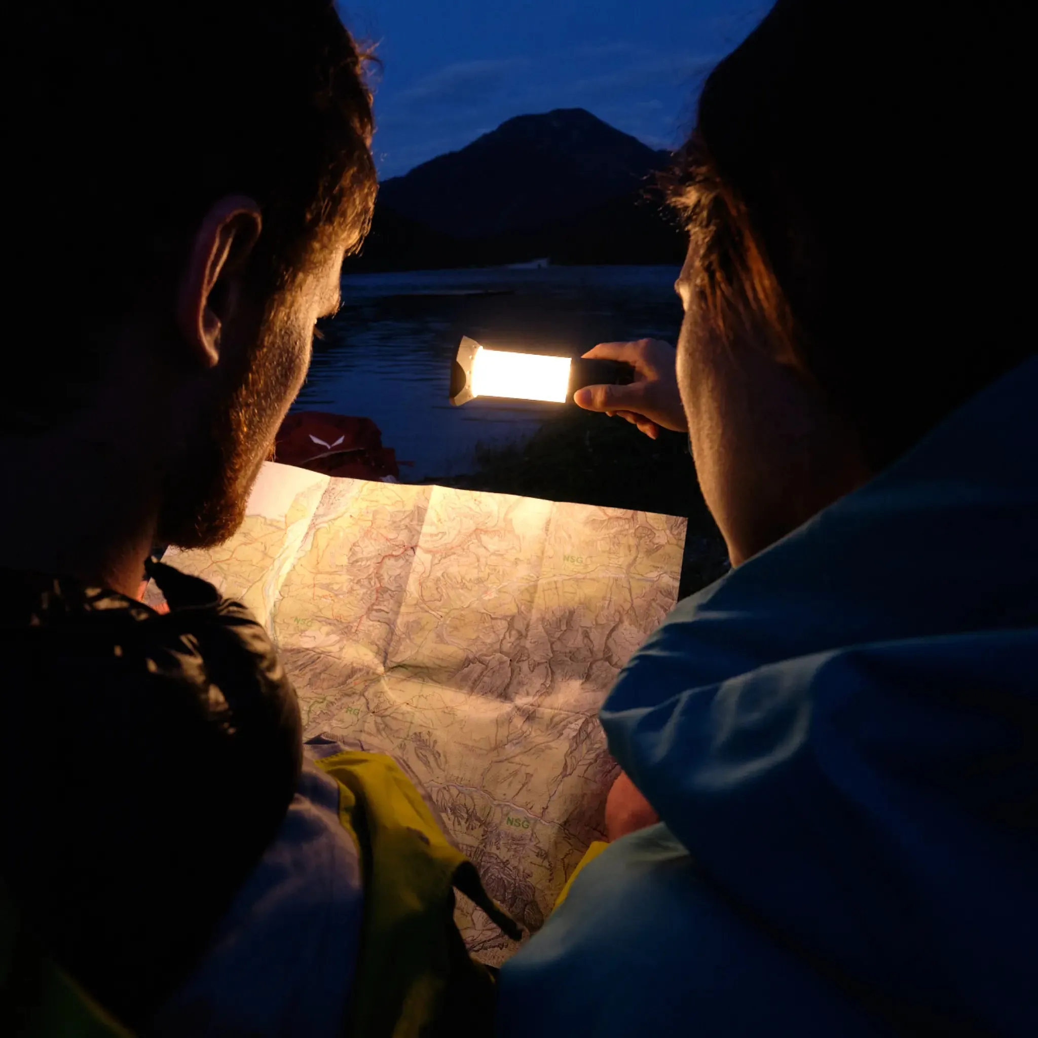 ML6 Connect Warm Light Lantern