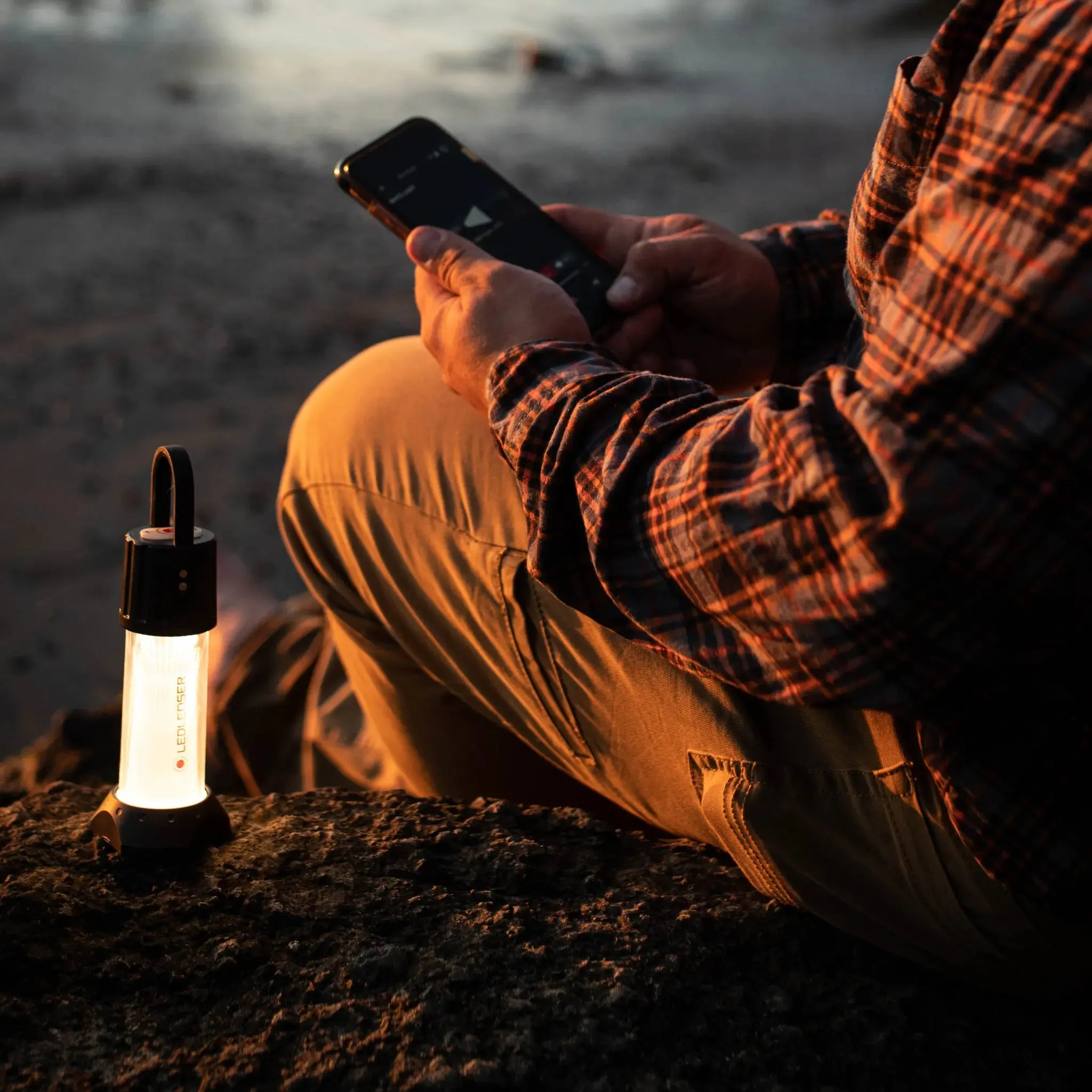 ML6 Connect Warm Light Lantern