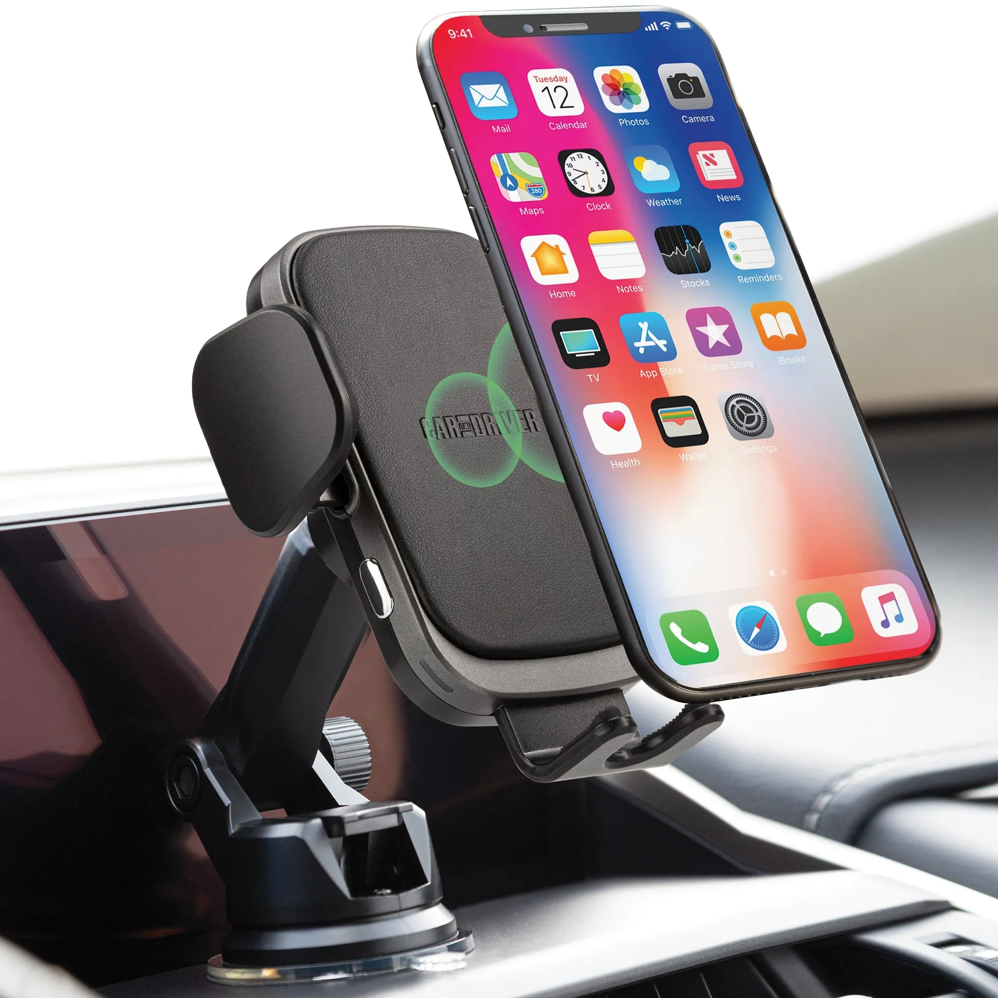 WIRELESS CHARGING KIT WITH AUTO-ADJUSTING MOUNT - CAR AND DRIVER 9905